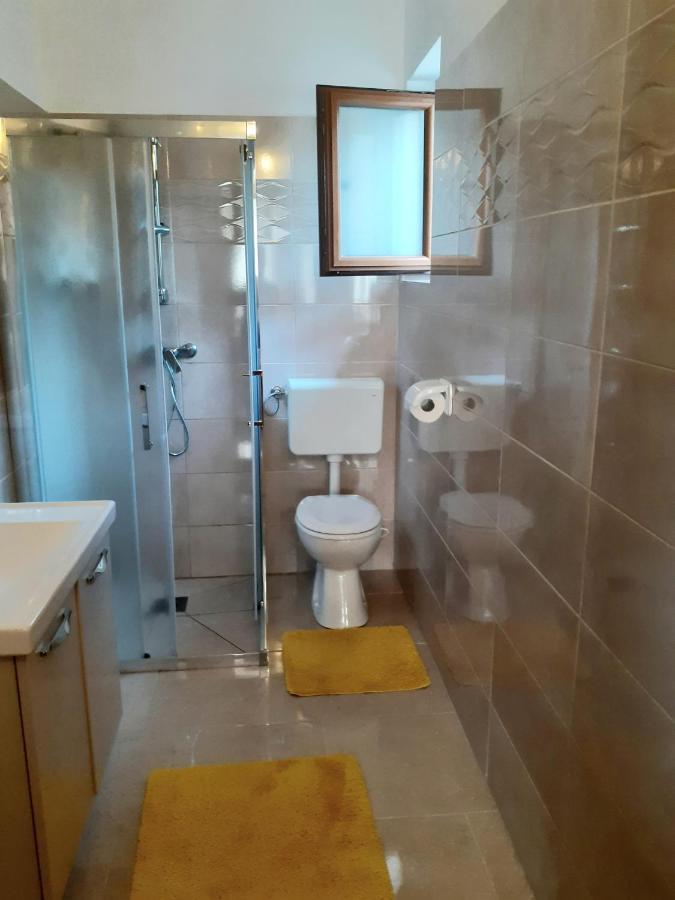 Apartman Paola Malinska Kültér fotó